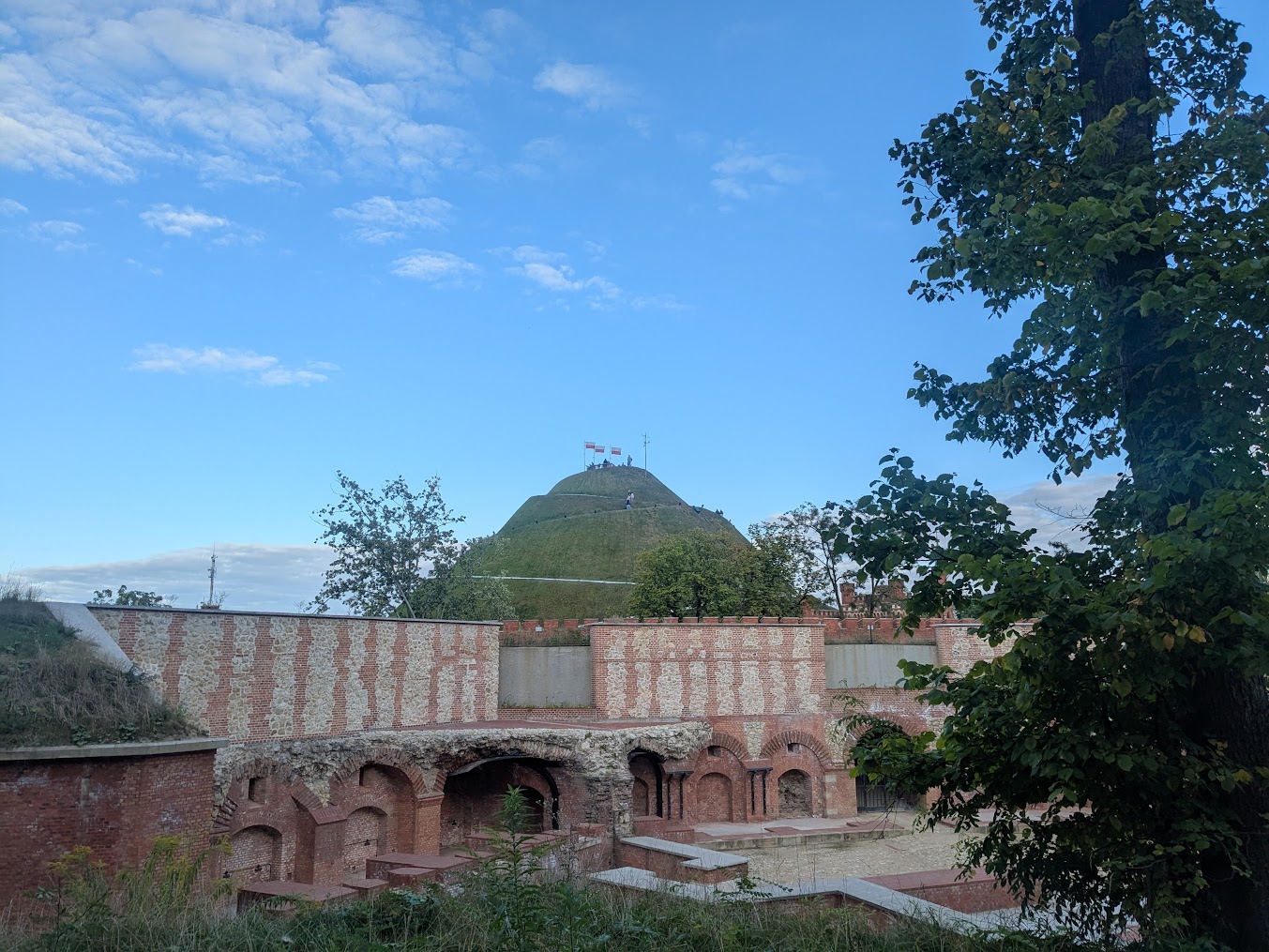 An artificial mound – Kościuszko Mound.